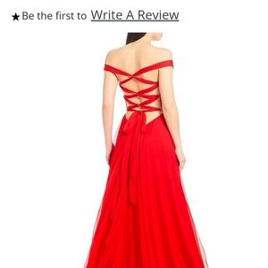 Red evening dress La Femme